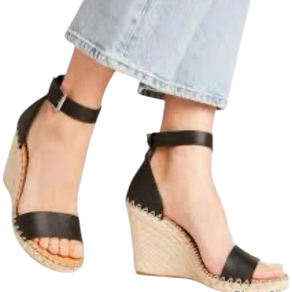 NEW Vince Camuto Black Leather Leera Espadrille Wedge Sandals Shoes size 10